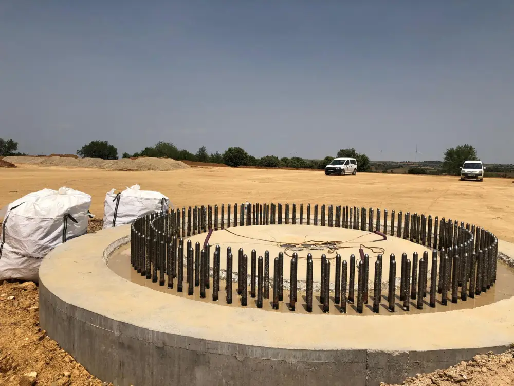 Inyección de grout estructural en bancada de molino industrial Inyección de grout estructural en bancada de molino industrial