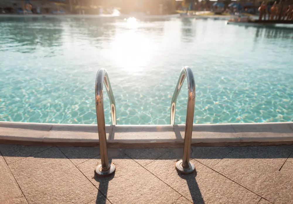 Piscinas y pequeños depósitos