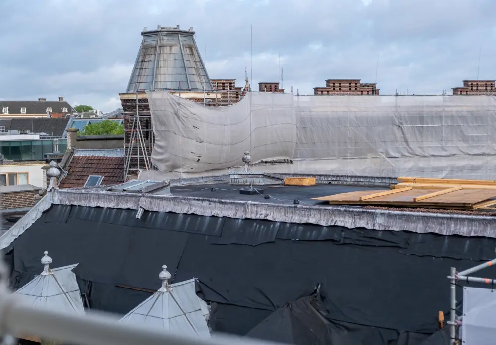 Cubiertas, terrazas y patios